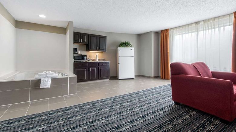 <b>Quality Inn & Suites Brownsburg Suite</b>. Images powered by <a href="https://iceportal.shijigroup.com/" title="IcePortal" target="_blank">IcePortal</a>.