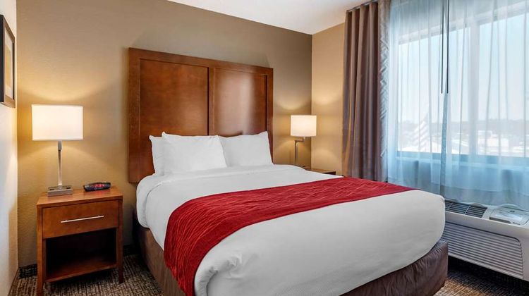 Comfort Inn La Porte Room