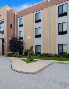 Comfort Suites Rensselaer