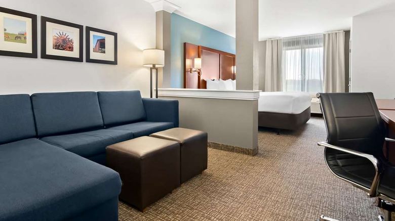 <b>Comfort Suites Rensselaer Room</b>. Images powered by <a href="https://iceportal.shijigroup.com/" title="IcePortal" target="_blank">IcePortal</a>.