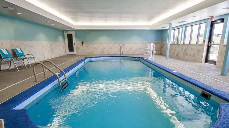 Comfort Inn Ferdinand Pool