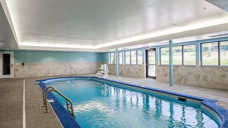 Comfort Inn Ferdinand Pool