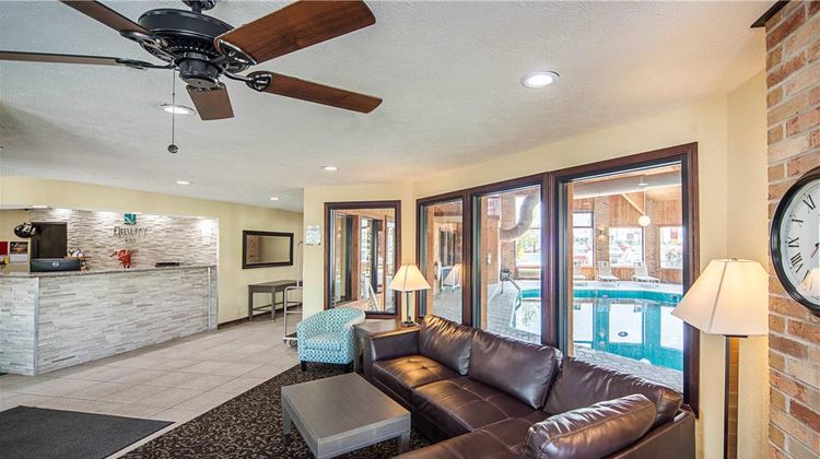 Quality Inn Decatur Lobby