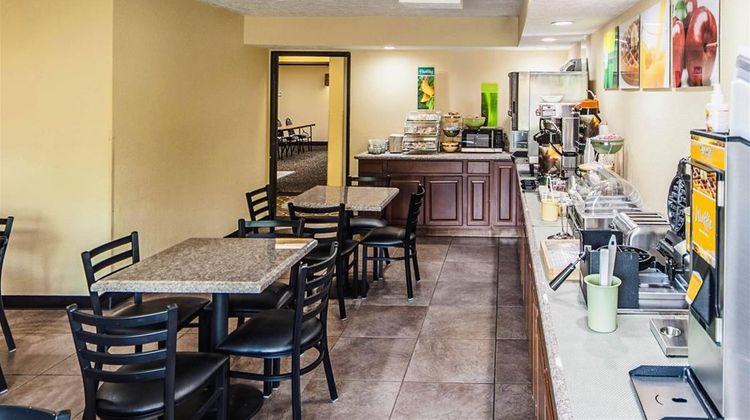Quality Inn Decatur Restaurant