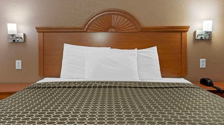 Rodeway Inn Terre Haute Room