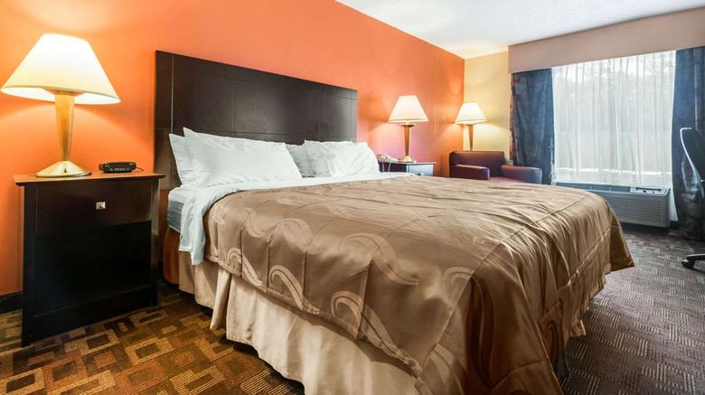 <b>Quality Inn & Suites Lawrenceburg Room</b>. Images powered by <a href="https://iceportal.shijigroup.com/" title="IcePortal" target="_blank">IcePortal</a>.