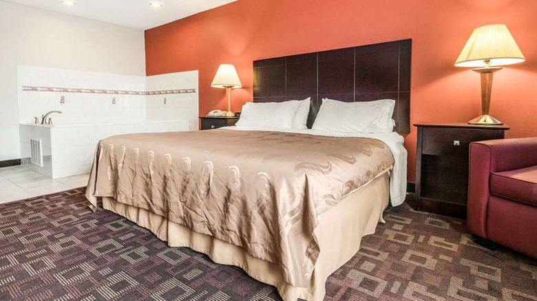 <b>Quality Inn & Suites Lawrenceburg Suite</b>. Images powered by <a href="https://iceportal.shijigroup.com/" title="IcePortal" target="_blank">IcePortal</a>.