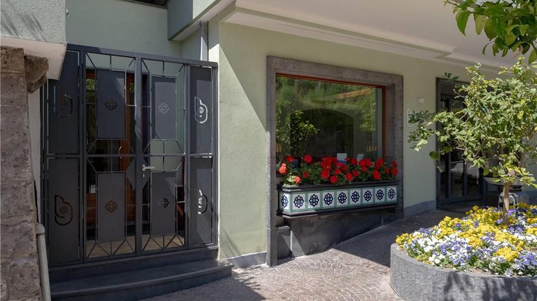 <b>Gardenia Sorrento Coast Exterior</b>. Images powered by <a href="https://iceportal.shijigroup.com/" title="IcePortal" target="_blank">IcePortal</a>.