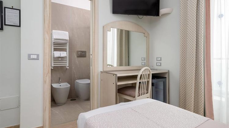 Gardenia Sorrento Coast Room