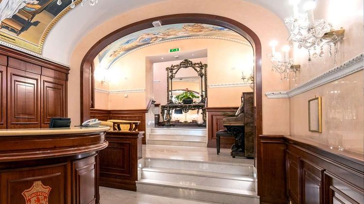 Clarion Collection Principessa Isabella Lobby