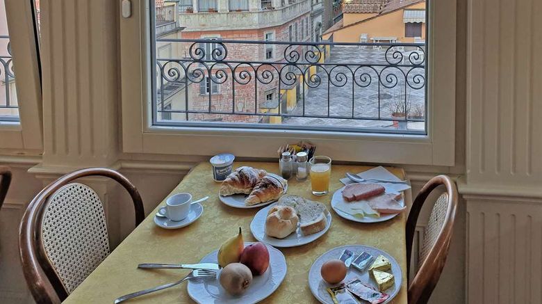 <b>Comfort Inn Bolivar Hotel Restaurant</b>. Images powered by <a href="https://iceportal.shijigroup.com/" title="IcePortal" target="_blank">IcePortal</a>.