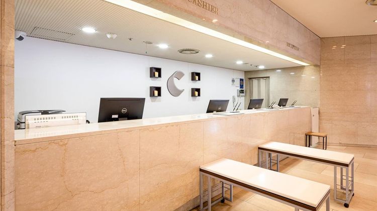Comfort Hotel Hakata Lobby
