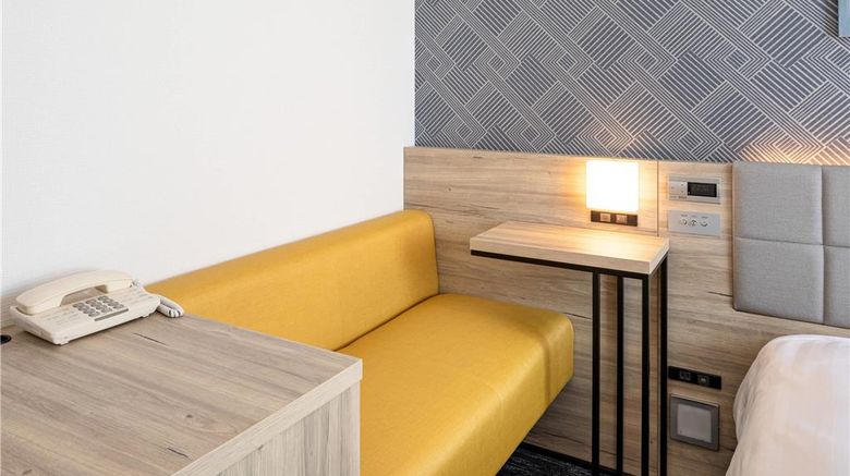 <b>Comfort Hotel Hiroshima Otemachi Room</b>. Images powered by <a href="https://iceportal.shijigroup.com/" title="IcePortal" target="_blank">IcePortal</a>.