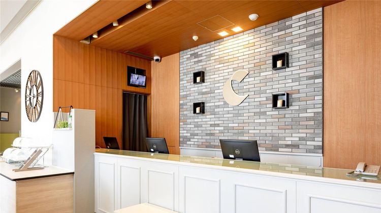 Comfort Hotel Toyama Lobby