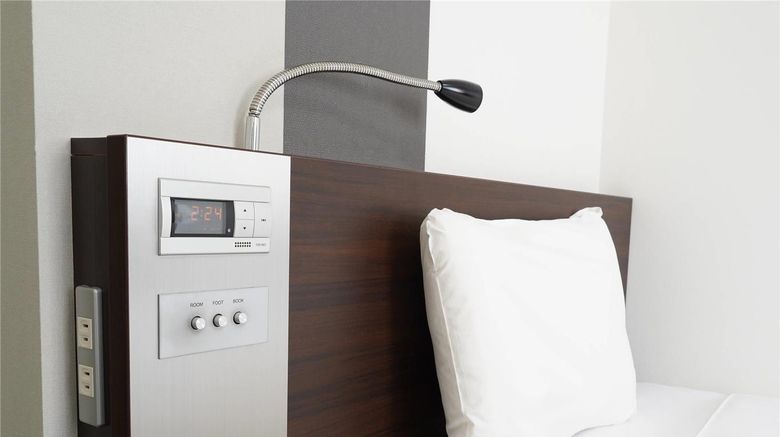 <b>Comfort Hotel Tokyo Kanda Room</b>. Images powered by <a href="https://iceportal.shijigroup.com/" title="IcePortal" target="_blank">IcePortal</a>.