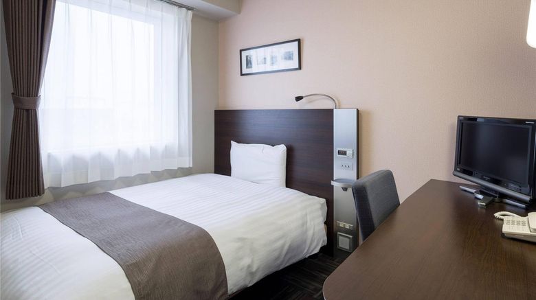 <b>Comfort Hotel Tsubamesanjo Room</b>. Images powered by <a href="https://iceportal.shijigroup.com/" title="IcePortal" target="_blank">IcePortal</a>.