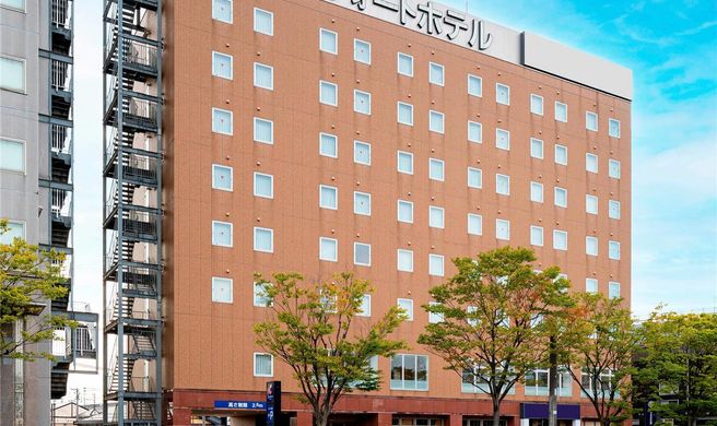 Comfort Hotel Tsubamesanjo Exterior