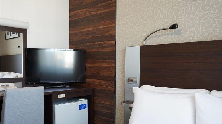 <b>Comfort Hotel Tokyo Higashi Nihombashi Room</b>. Images powered by <a href="https://iceportal.shijigroup.com/" title="IcePortal" target="_blank">IcePortal</a>.