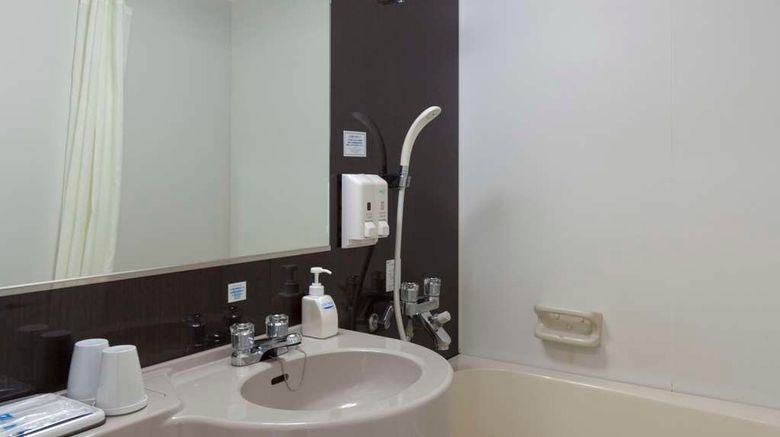 <b>Comfort Hotel Kokura North Room</b>. Images powered by <a href="https://iceportal.shijigroup.com/" title="IcePortal" target="_blank">IcePortal</a>.