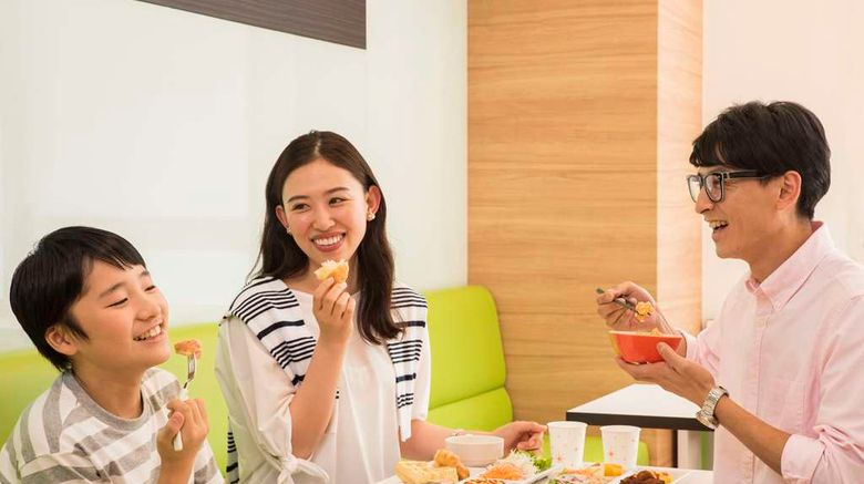 <b>Comfort Hotel Wakayama Restaurant</b>. Images powered by <a href="https://iceportal.shijigroup.com/" title="IcePortal" target="_blank">IcePortal</a>.