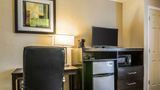 <b>Quality Inn and Suites Winfield Room</b>. Images powered by <a href="https://iceportal.shijigroup.com/" title="IcePortal" target="_blank">IcePortal</a>.