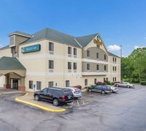 Quality Inn I-70 Near Kansas Speedway Exterior