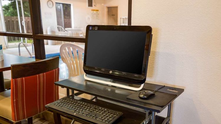 Quality Inn I-70 Near Kansas Speedway Other