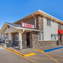 Econo Lodge Hays I-70