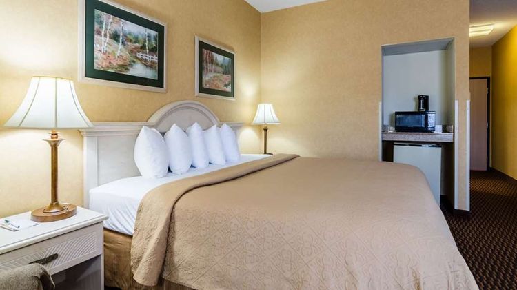 Quality Inn & Suites, Manhattan Suite