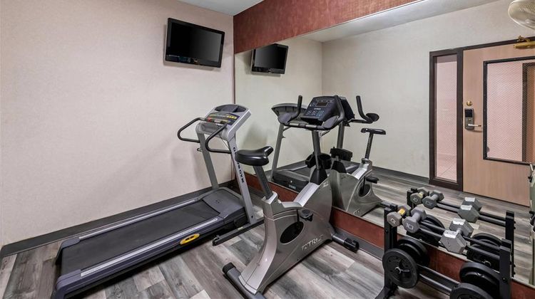 Quality Inn & Suites, Manhattan Health