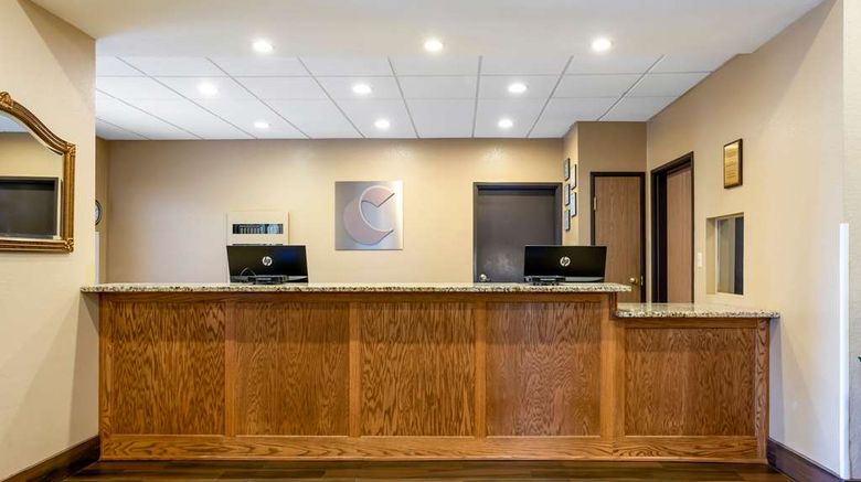<b>Comfort Inn And Suites Pittsburg Lobby</b>. Images powered by <a href="https://iceportal.shijigroup.com/" title="IcePortal" target="_blank">IcePortal</a>.