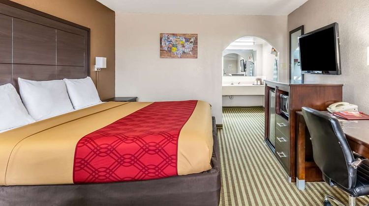 Econo Lodge Winfield Room