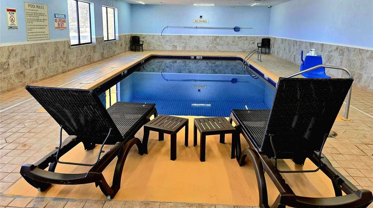 Comfort Inn Ottawa Pool