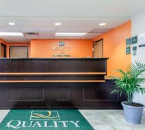 Quality Inn near Fort Riley Lobby
