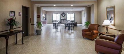 Rodeway Inn & Suites Salina Lobby