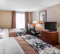 Rodeway Inn & Suites Salina Room
