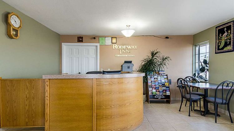 Rodeway Inn Liberal Lobby