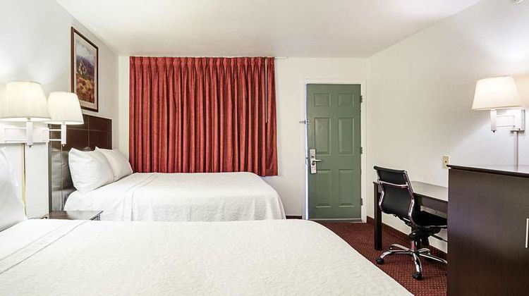 Rodeway Inn Liberal Room