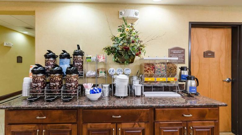 <b>Comfort Suites - Salina Restaurant</b>. Images powered by <a href="https://iceportal.shijigroup.com/" title="IcePortal" target="_blank">IcePortal</a>.