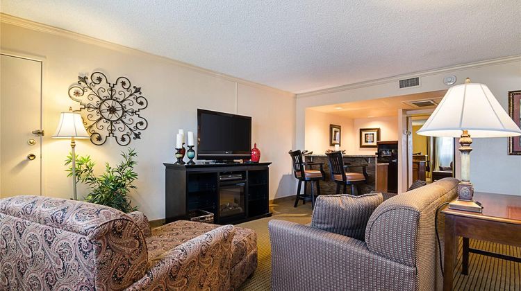 Clarion Inn Suite