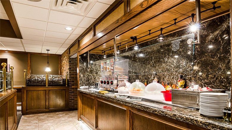 <b>Clarion Inn Restaurant</b>. Images powered by <a href="https://iceportal.shijigroup.com/" title="IcePortal" target="_blank">IcePortal</a>.