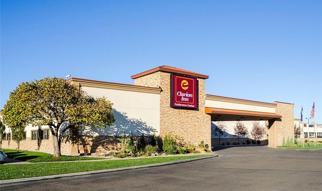 Clarion Inn Exterior