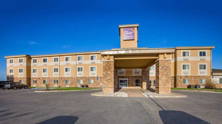 Sleep Inn and Suites Colby Exterior