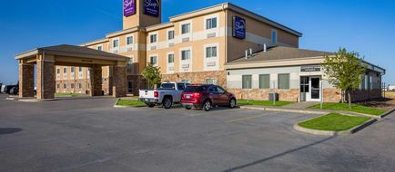 Sleep Inn and Suites Colby Exterior
