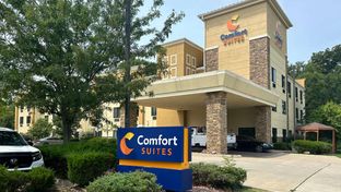 Comfort Suites