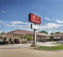 Econo Lodge Lawrence near University Exterior