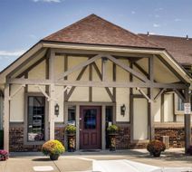 Econo Lodge Lawrence near University Exterior