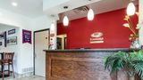 Econo Lodge Lawrence near University Lobby