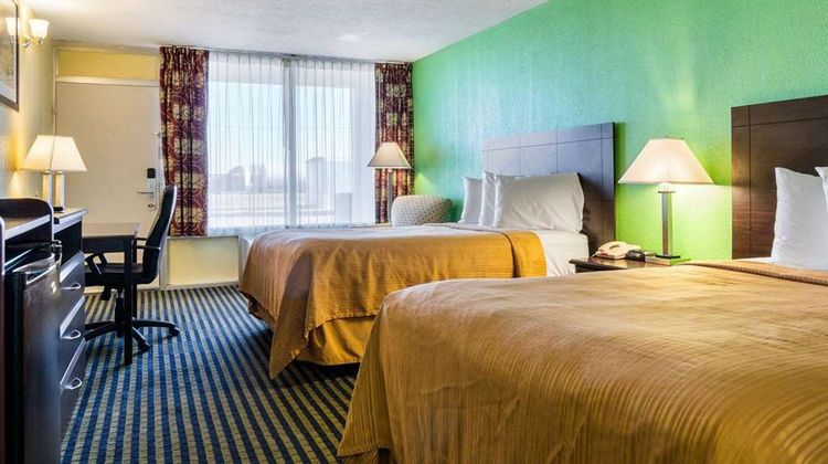 Quality Inn Liberal Room