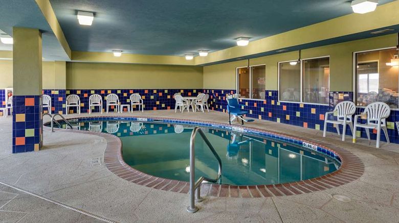 <b>Sleep Inn & Suites Pool</b>. Images powered by <a href="https://iceportal.shijigroup.com/" title="IcePortal" target="_blank">IcePortal</a>.